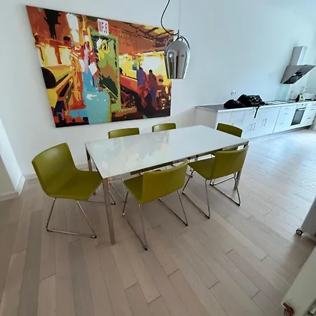 92sqm - Modern 2 Bedroom * Munich